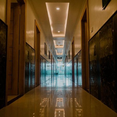 Hotel Grand Lotus ดิมาปูร์ ภายนอก รูปภาพ