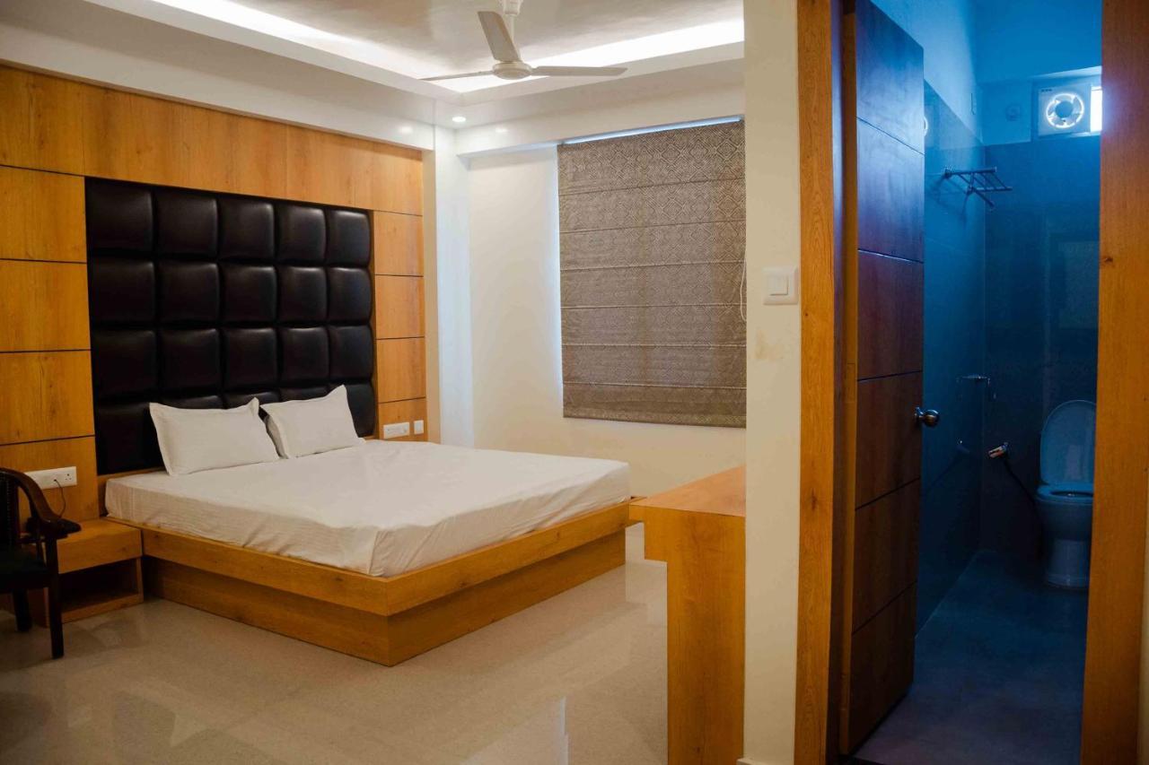 Hotel Grand Lotus ดิมาปูร์ ภายนอก รูปภาพ