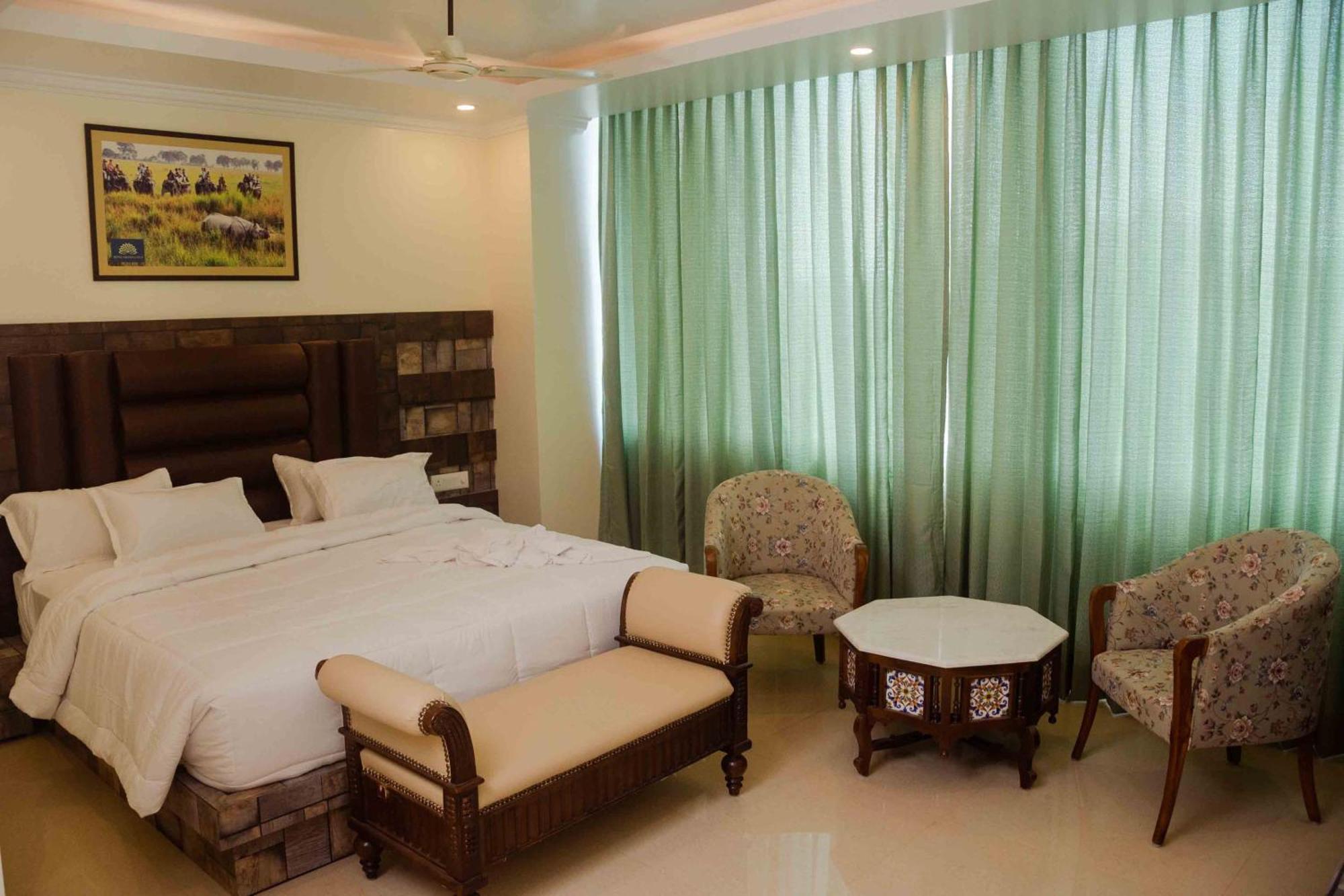 Hotel Grand Lotus ดิมาปูร์ ภายนอก รูปภาพ